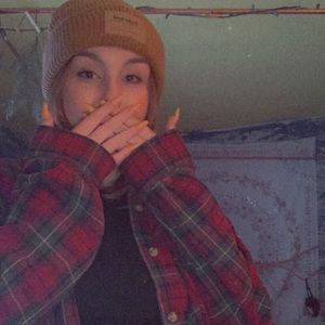 Meet your Posher, Kelsey lee